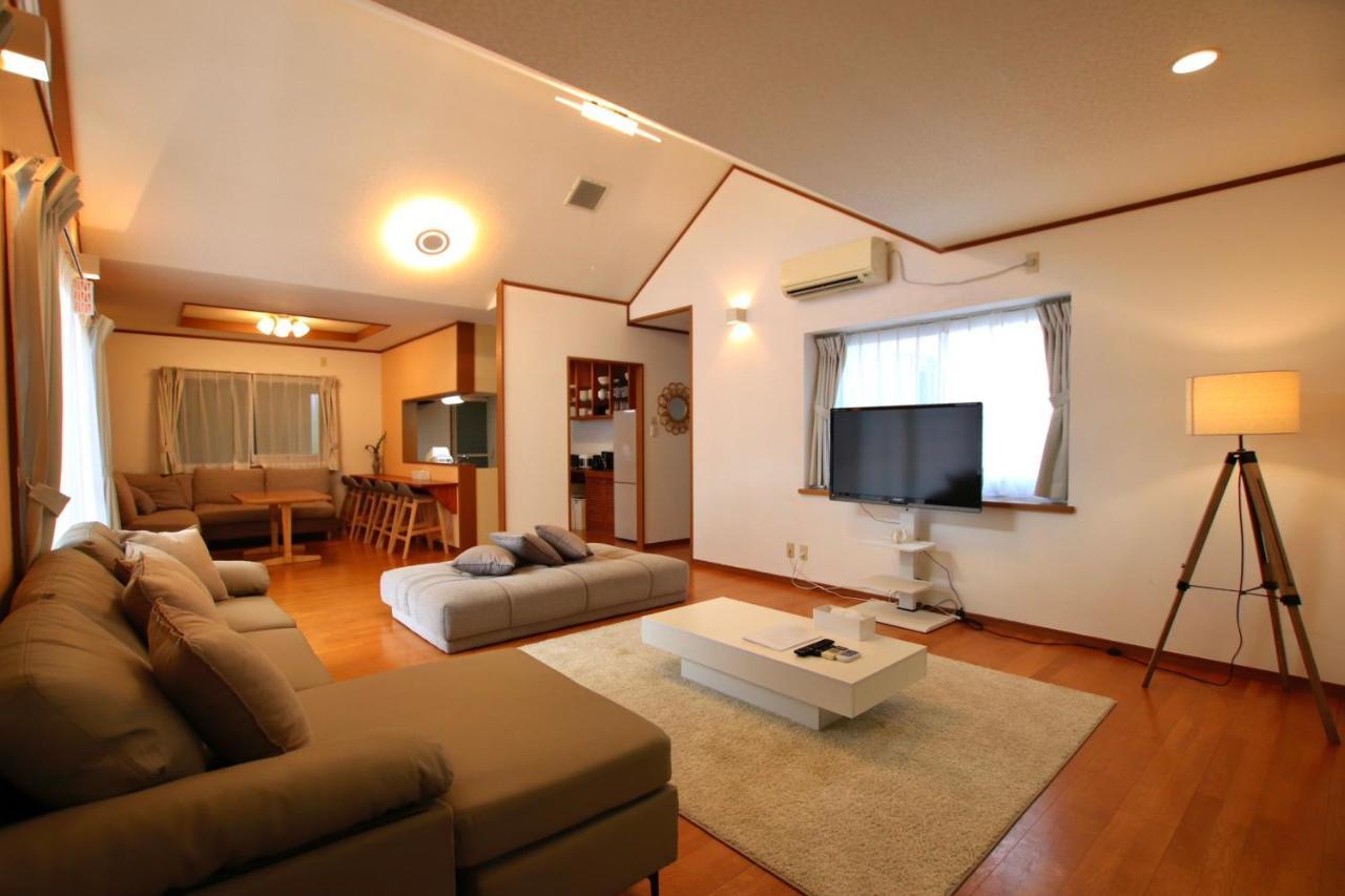 Guesthouse Akabana Miyakojima  Extérieur photo