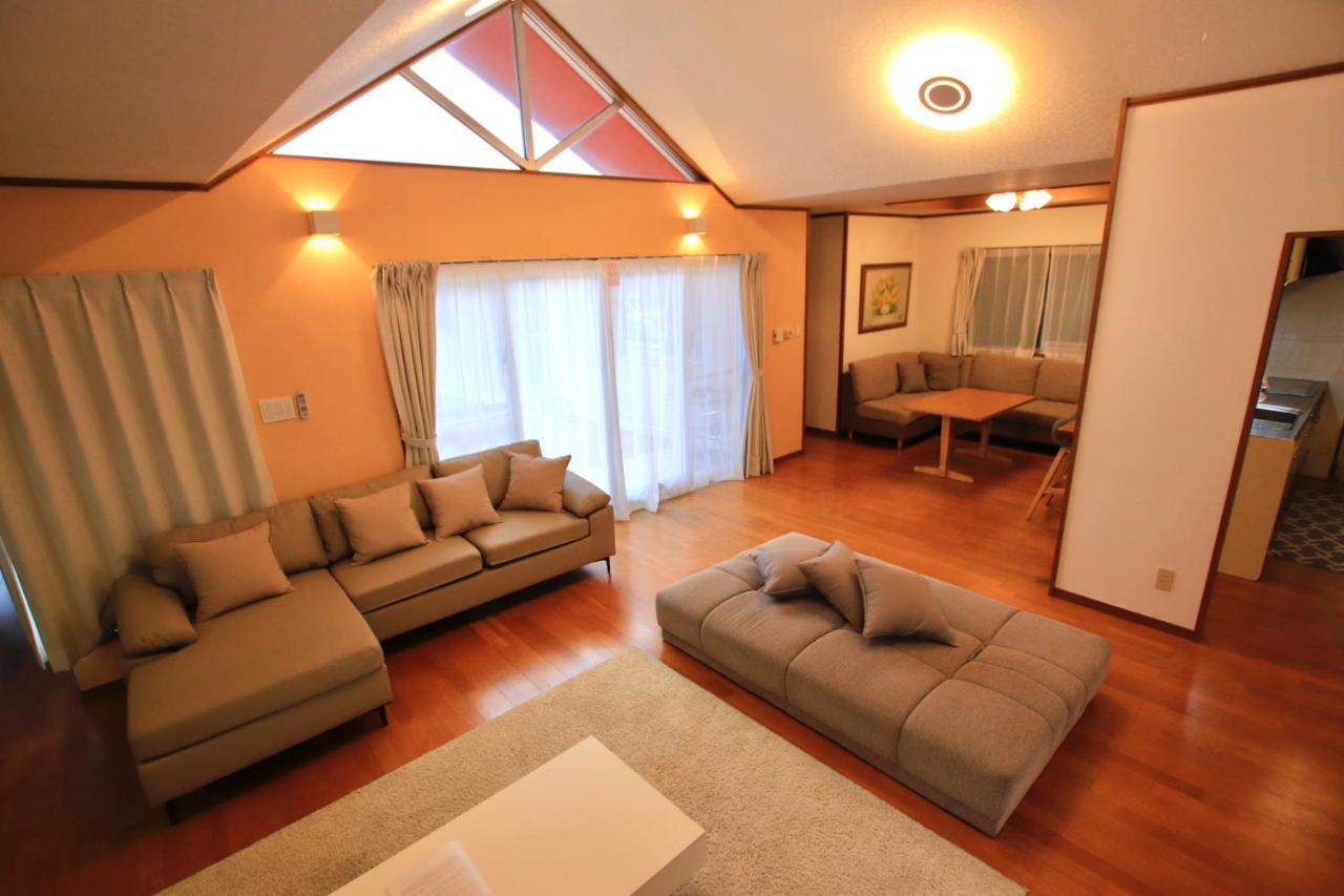 Guesthouse Akabana Miyakojima  Extérieur photo